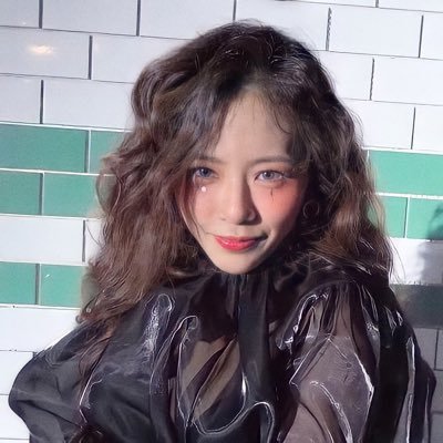 »monsta x, dreamcatcher, blackpink, aespa, red velvet, clc, everglow«