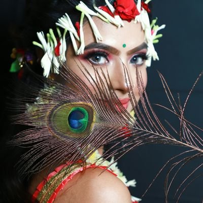 Somyashreejain1's profile picture. Never stop doing great just because someone doesn’t give you credit. Your success will show them who you are👰