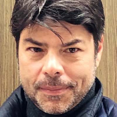 Empresario - https://t.co/3az7klifnT, https://t.co/7vgbaBELaK, BrainX, Tectunja - 🐎 - Politólogo, Consultor, Coach