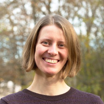 PhD candidate at MPI for Physics @TU_Muenchen @MAGICtelescopes | host of @MPPhdnetPodcast | I love SciComm
| passionate snowboarder
