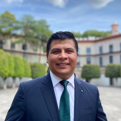 Abogado @BUAPoficial Políticas Públicas @ITAM_mx Derecho Electoral @TEPJF_EJE Derecho Administrativo @IberoPuebla Rigor en la técnica, bondad en la vida. MGM.