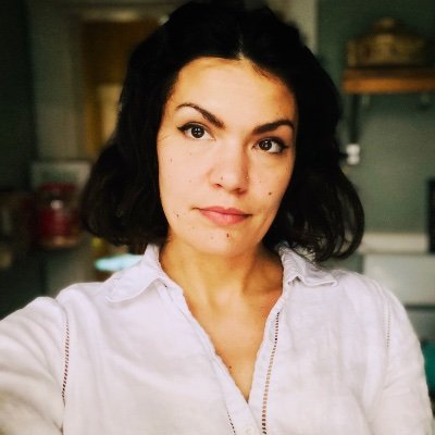 ohlindseysmith's profile picture. Just here for news. Sorry to disappoint.