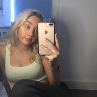 lilliebamford_'s profile picture.