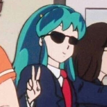 KlKOMERLYN's profile picture. if you’re hurting, love yourself with my heart