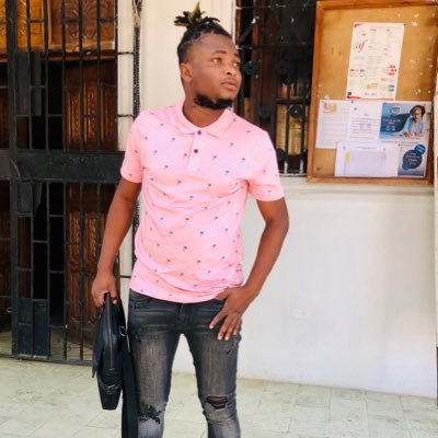 blanbebinho's profile picture. M.A Analyse des discours politiques, institutionnels et médiatiques