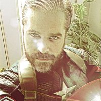 Tᕼᗴ ᔕᕼIᑎY ᗪOᑕTOᖇ 🖖(@ShinyDrCosplay) 's Twitter Profile Photo