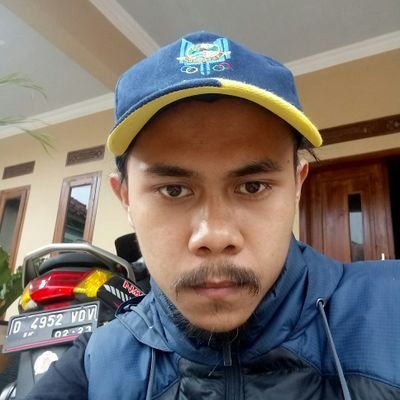 introvert banget orangnya :)