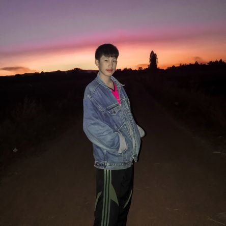 tiny_aun's profile picture. อนาคตต้องดีกว่านี้🥰🧡