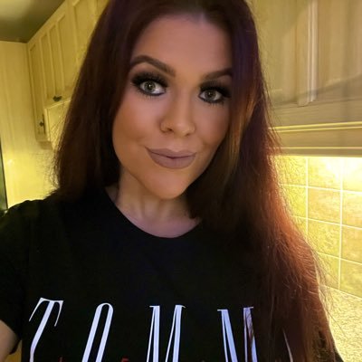 eapxxxx's profile picture. 'forget what hurt you but, don't forget what it taught you.'