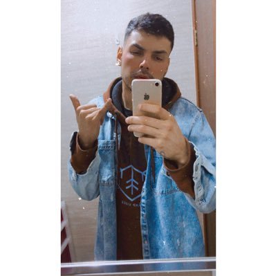 fiz o twitter pra reclamar da vida, fodase | Insta: @umluizzz