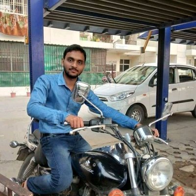 दिल बहुत कीमती है, कोशिश करे की इसमें वो ही रहे जो इसमें रहने के क़ाबिल हो।!