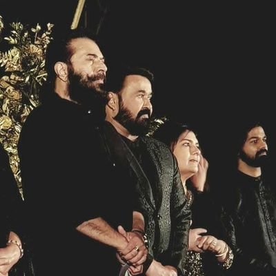 Nandu48492905's profile picture. life is full on 👽🔛