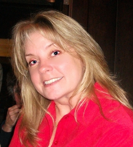 Hallacious32's profile picture. 