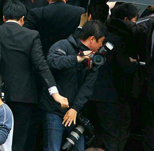 Moneytoday photo-journalist 머니투데이 사진기자 이명근입니다. 사진적이론 역사 의미 좋아하지않습니다. 걍 잘찍은 사진이 잘찍은 사진!! #dicadong #kppa #광화문직딩 #용산피플 #덕소당  /상명대/ 상명대학원 포토저널리즘
