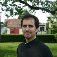 I work with SPM-based finding ways to manipulate molecules and atoms at https://t.co/QzzFPWNmLq. Climber in my free time. AI and ML enthusiast