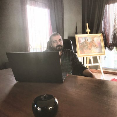 HllAvsar's profile picture. 