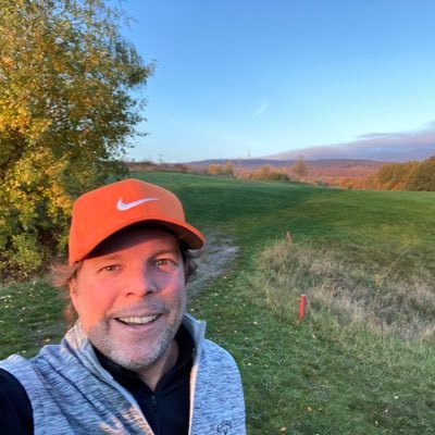 Distributed systems enthusiast, machine learning jock, Systelaner, PhD.