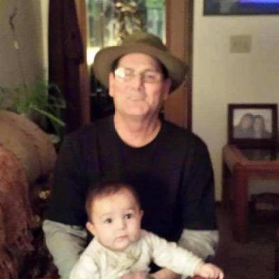 MichaelFilipp18's profile picture. When I was young and in my prime, I always love girls one at a time But now I'm older and have more sense I'm still the same man and it makes no sense