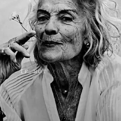 hollow11_'s profile picture. ♥️