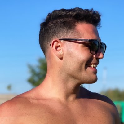 colomboignaok's profile picture. 🍀