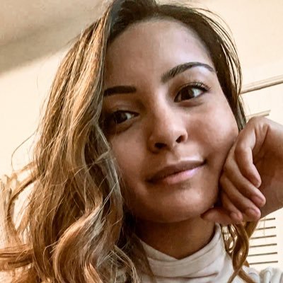 anereecanary's profile picture. And we'll all float on okay✨