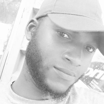 shopholaweope's profile picture. fashion to the world 🌍