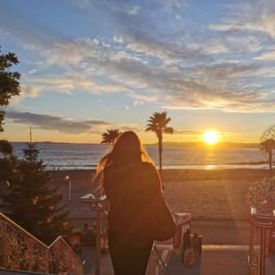 njutnjut_'s profile picture. modo qui comprend rien de theamazingcam sur Tw |