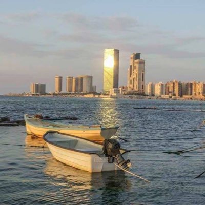 ربي أسالك حياة سعيدة بعيدة عن كل مكروه وقريبة من كل فرحة 🌺