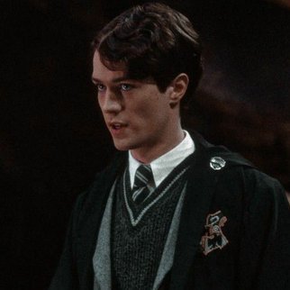 Infinitetime3's profile picture. "I always wanted to see the world burn."