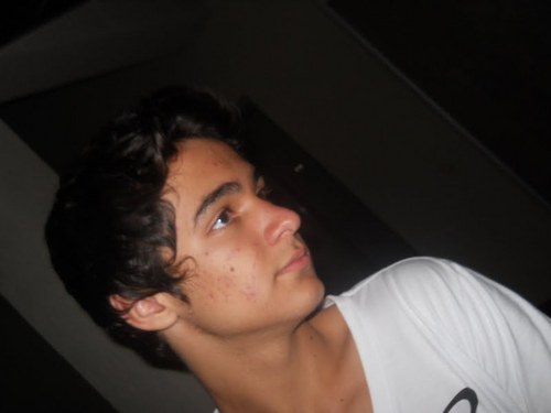 A vida me ensinou a nunca desistir
Nem ganhar, nem perder mas procurar evoluir