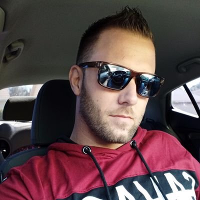 Live Streamer on Twitch!
https://t.co/9By59afNiv