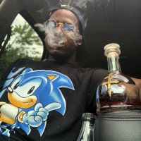 Smokaholic (@versacesmok3) 's Twitter Profile