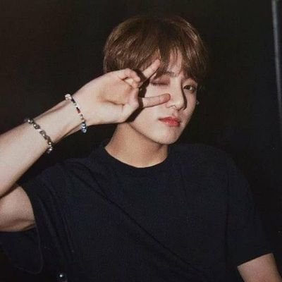 sQ0eQUlYa08mHIf's profile picture. Taekook & Subeom & Animation