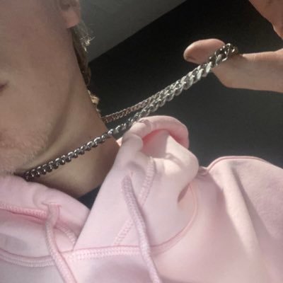 Mix Engineer / Record Producer Instagram: shawtybrokemyheart