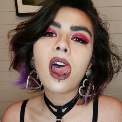 rooaddamsextra's profile picture. Back-up and shitposting account for @rooaddams
They/Them