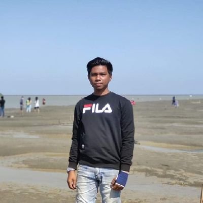 ဖိရင် ကြွ ၊ ထိရင် ချ ။
နှောင်ကြိုးမှ တပါး ဆုံးရှံးစရာ မရှိ ။