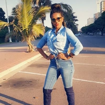 I am who God says iam❤️.....a lover and a believer 💛....... ........ Quality Assurance and Control Technician........🔬 Chemistry guru' (UKZN Masters) 🤒