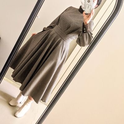 155cm。服や鞄など物欲まみれ。2023/05から2年ほどアメリカにいます。