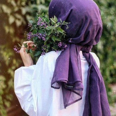 اللهم إني أسألك عيشة نقية، وميتة سويّة، ومرداً غير مخزٍ، ولا فاضح.