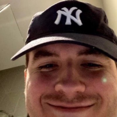 stringc23697428's profile picture. hehe, gun :)