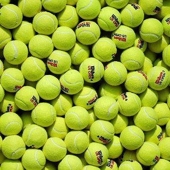 geniesse das Leben. Tennis & Fussball und sonstiger Sport. Vielseitig interessiert.