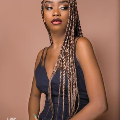 LydiaIfy's profile picture. a student, model and product designer