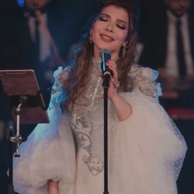 r91vh4's profile picture. يالمختلف في حُبك ويا أغلى محبيني 💙.