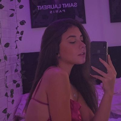 hlxnrk's profile picture. 