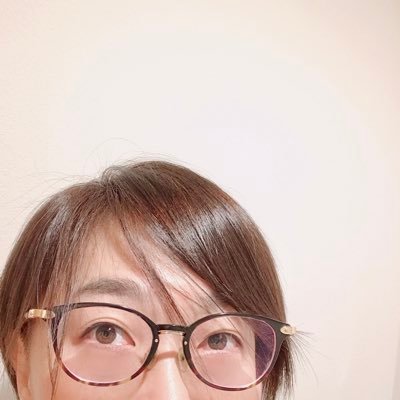 nagai_rieko's profile picture. 御殿場在住のコンテンツマーケ・Webディレクター・編集・ライター・カメラマン。フルリモートの会社員でもあります(PR兼任）。食いしん坊で飲んべえです。伊豆での国産カカオ栽培について追いかけています。 富士山南麓で暮らす人々を取材した【富士山の麓で見つけたヒト・コト・モノ】絶賛発売中。