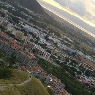 Dios ante todo, amo a mi familia😃