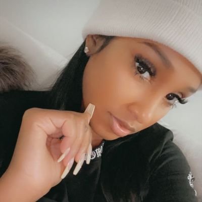 Celi257390372's profile picture. I'm who I am