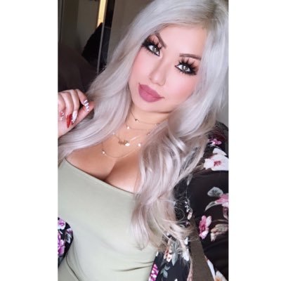 virgo__b's profile picture. 24 💜💛 LA , aint ya average