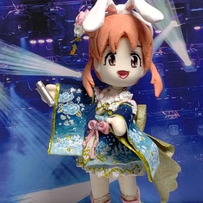 スパムはブロック＆通報&呪いです。
アイマスやサクラ大戦、セーラームンで絵本とか紙粘土人形とかやってます。