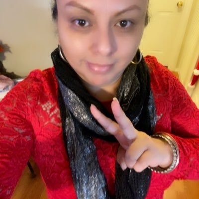 AnitaRuizMA's profile picture. 